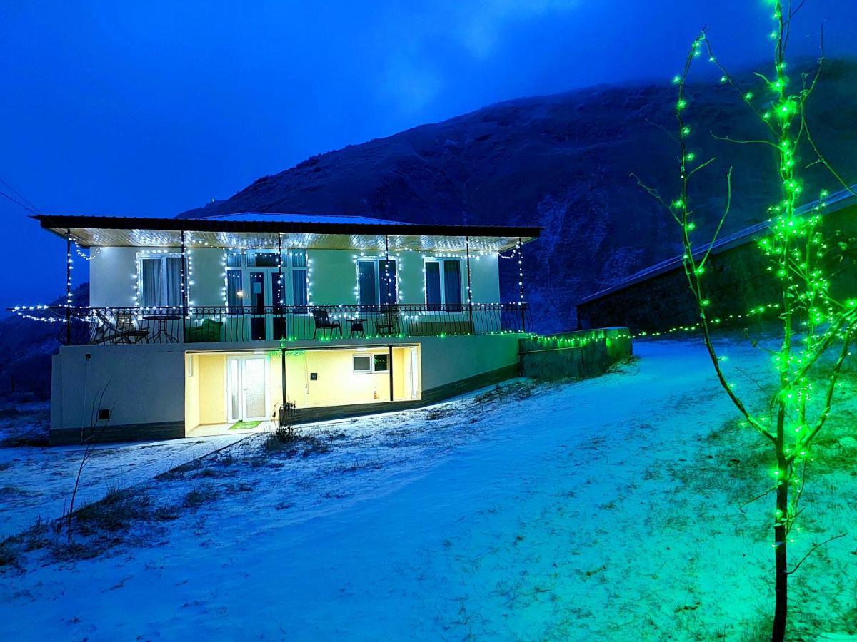 Hotel Garbani Stepantsminda Exterior photo